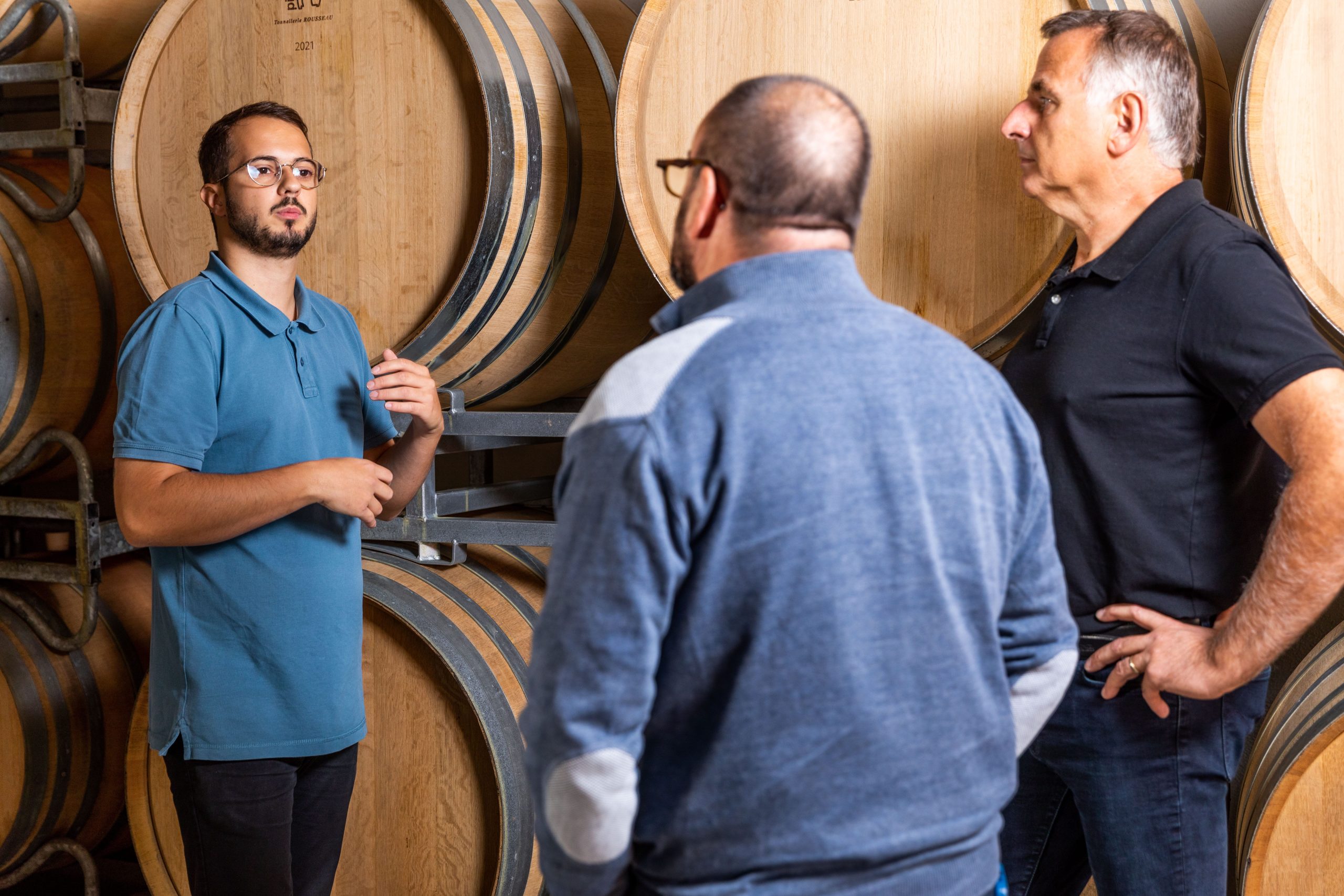 Visite d'une cave par un vigneron